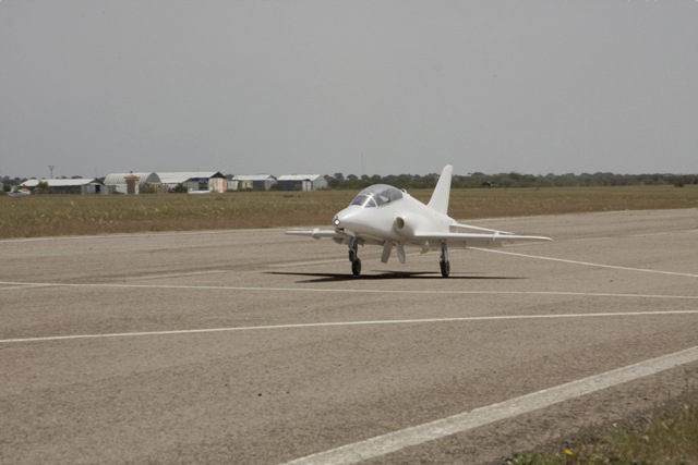 Download EUG001780 (640Wx427H)